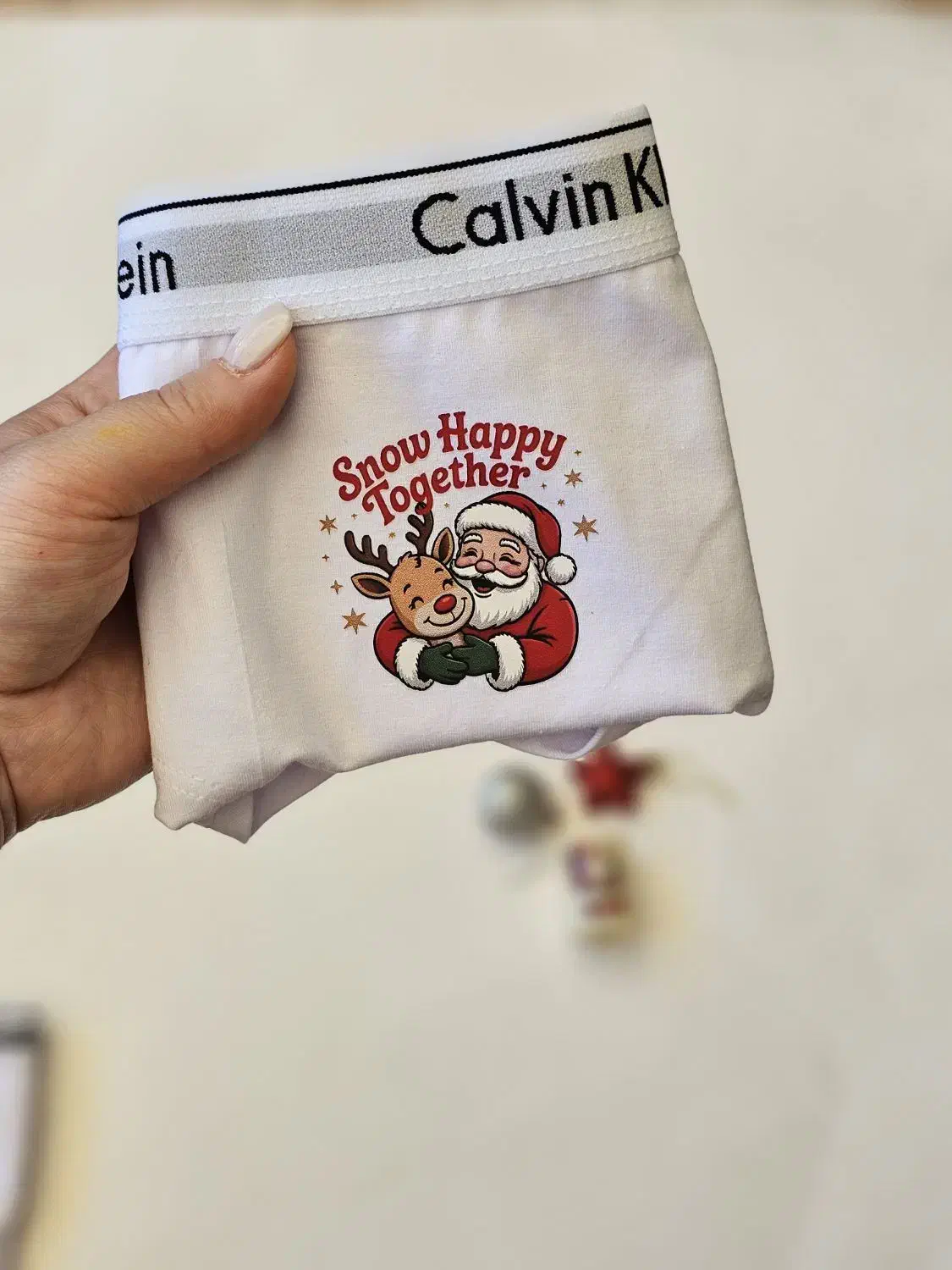 نخی و باکیفیت|لباس|لاهیجان, شیشه گران|دیوار