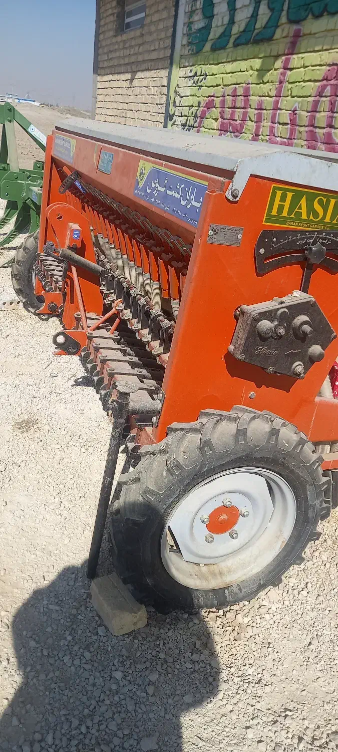 دستگاه کشت|ماشین‌آلات صنعتی|مرودشت, رامجرد یک|دیوار