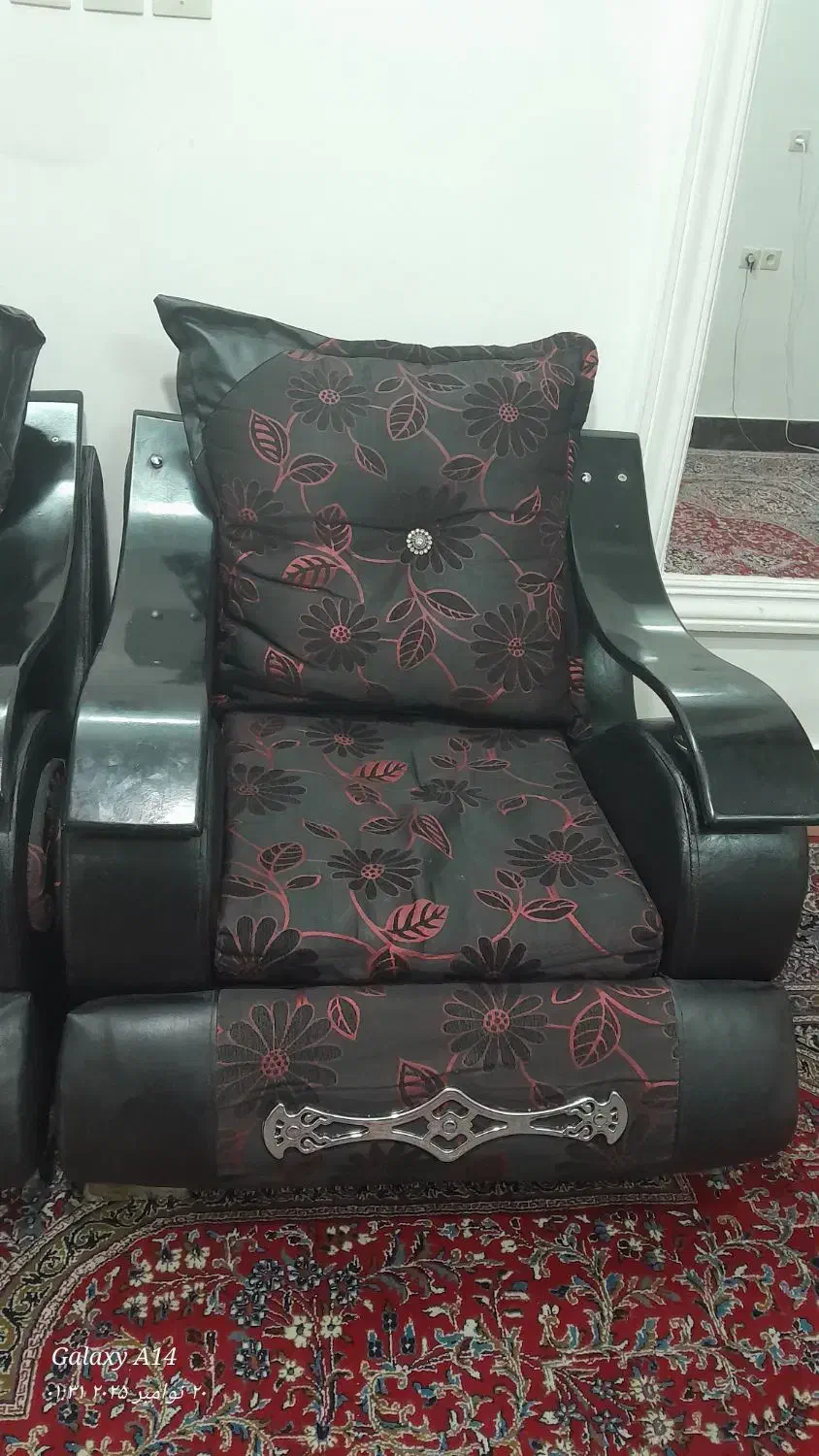 مبل|مبلمان خانگی و میز عسلی|جهرم, |دیوار