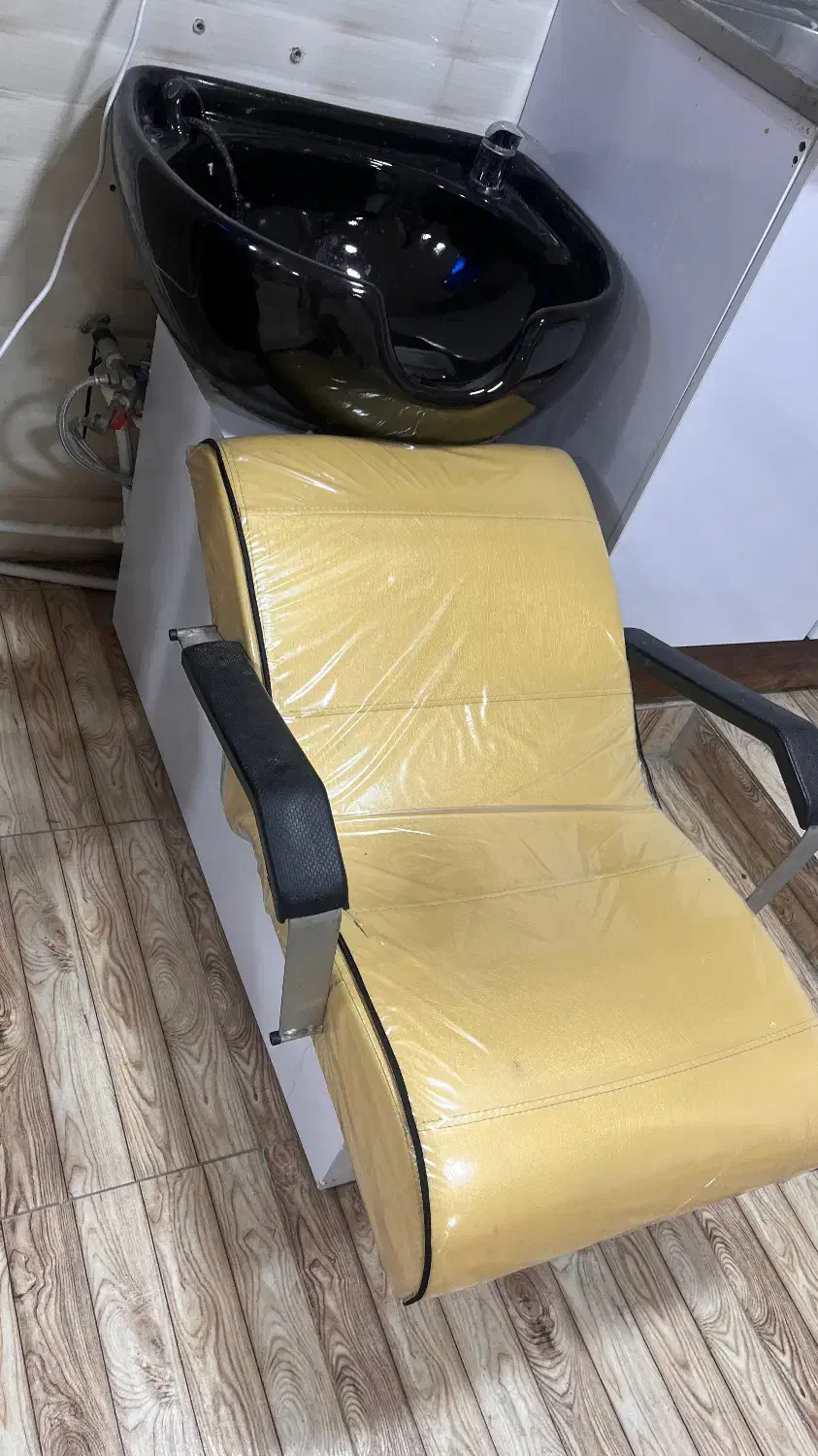 فروش وسایل آرایشگاه دست دو باکمترین قیمت|آرایشگاه و سالن‌های زیبایی|مرودشت, ژیان|دیوار