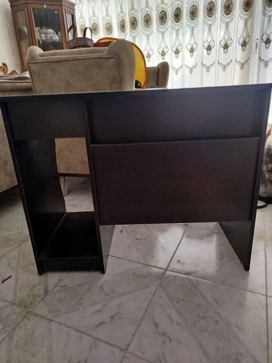 میز کامپیوتر سالم و بسیار تمیز در حدنو|میز تحریر و کامپیوتر|خمینی‌شهر, |دیوار