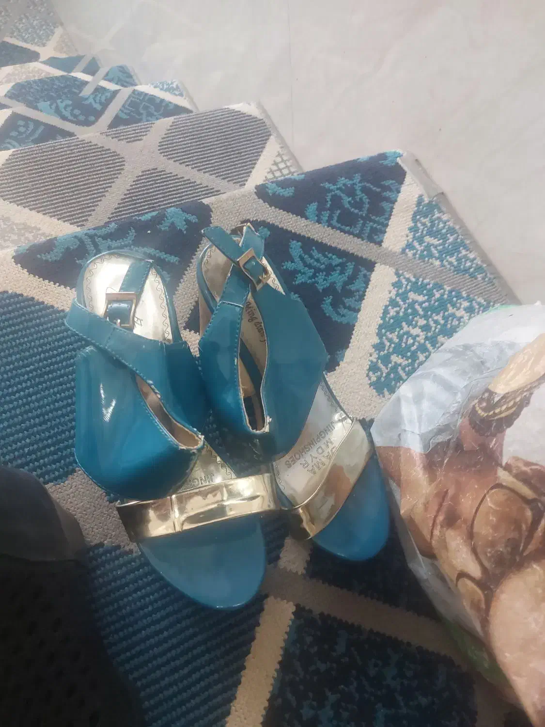 کیف و کفش درحد نو خیلی نو|کیف، کفش، کمربند|قهدریجان, |دیوار