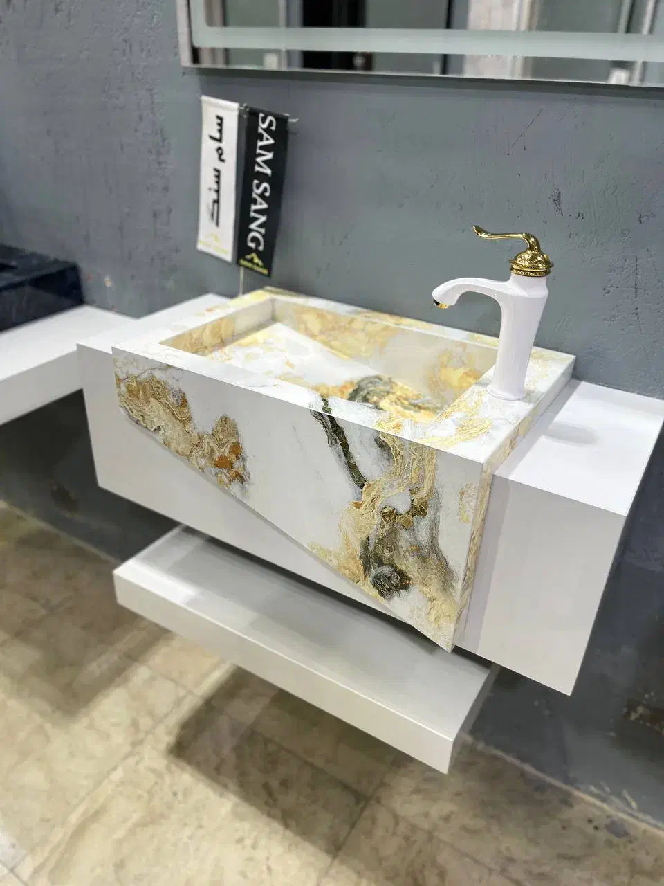 روشویی سفید طلایی پرسلان|لوازم سرویس بهداشتی|اصفهان, سرچشمه|دیوار