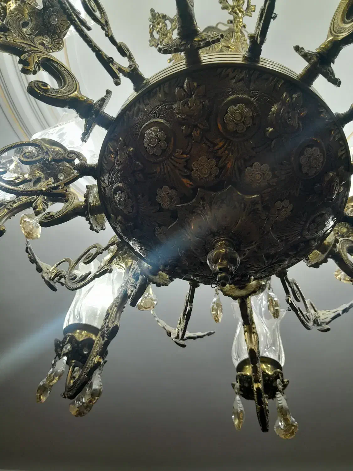 لوستر برنجی با کیفیت|لوستر و چراغ آویز|تهران, منیریه|دیوار