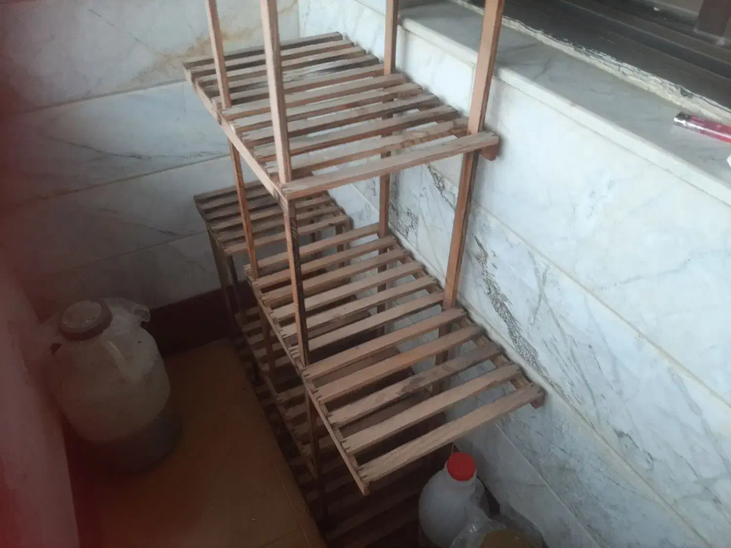 باسلام و درود یک مقدار وسایل برای فروش گذاشتم|فرش|بندر انزلی, ساحل قو|دیوار