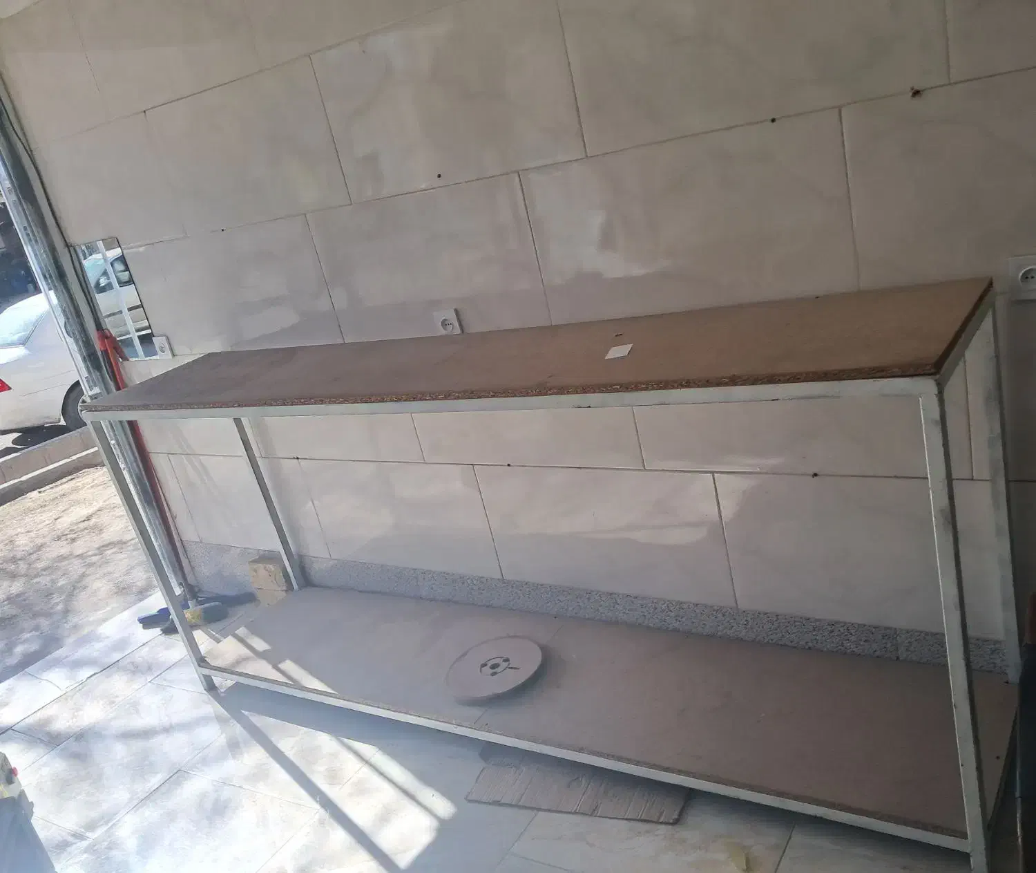 چهارپایه|ابزارآلات|سبزوار, قصبه غربی|دیوار