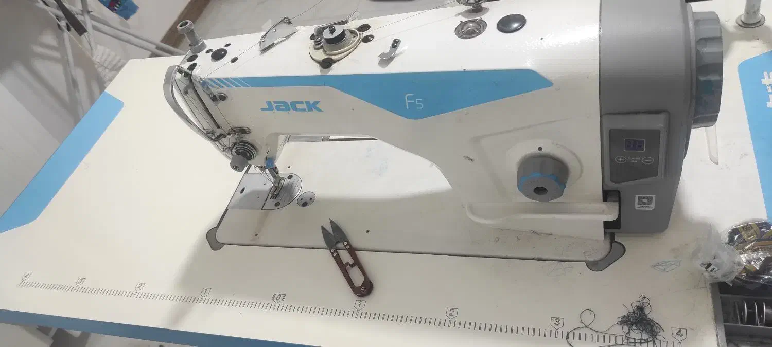 چرخ خیاطی|چرخ خیاطی و ریسندگی|شاهین‌شهر, گرگاب|دیوار