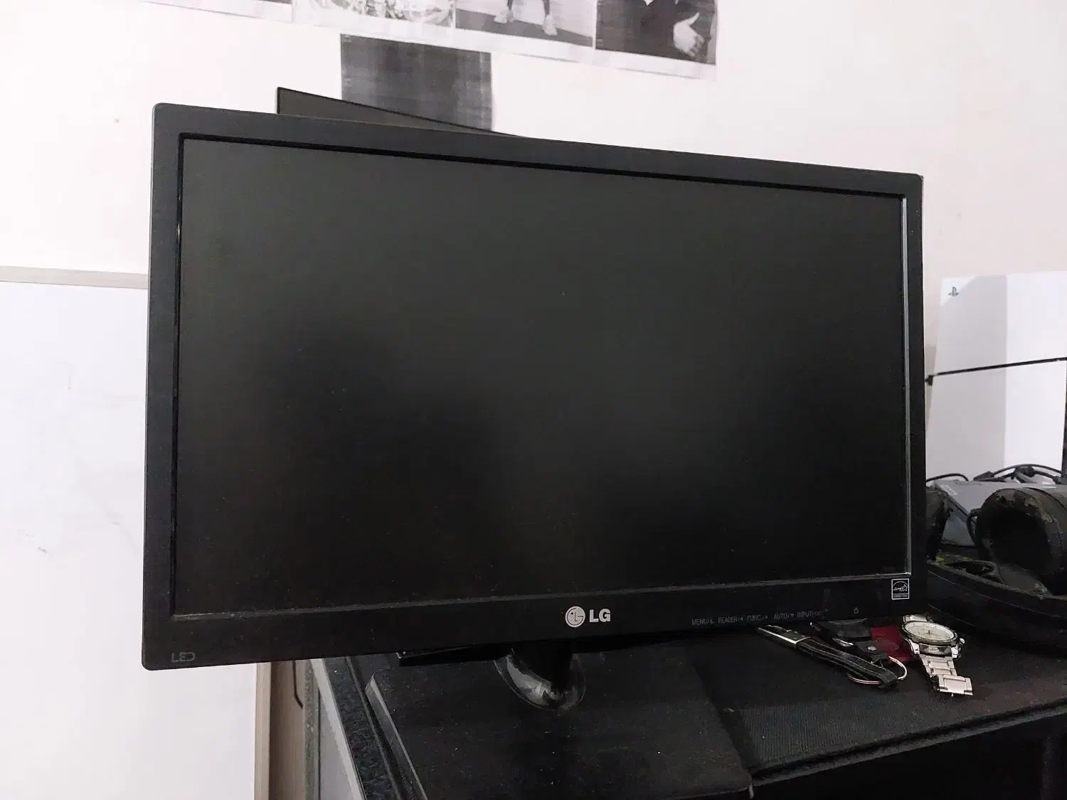 مانیتور. LG 20|قطعات و لوازم جانبی رایانه|بهبهان, |دیوار