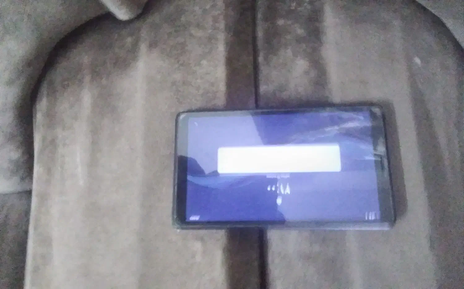 تبلت لنوو سالم|تبلت|اصفهان, آزادان|دیوار