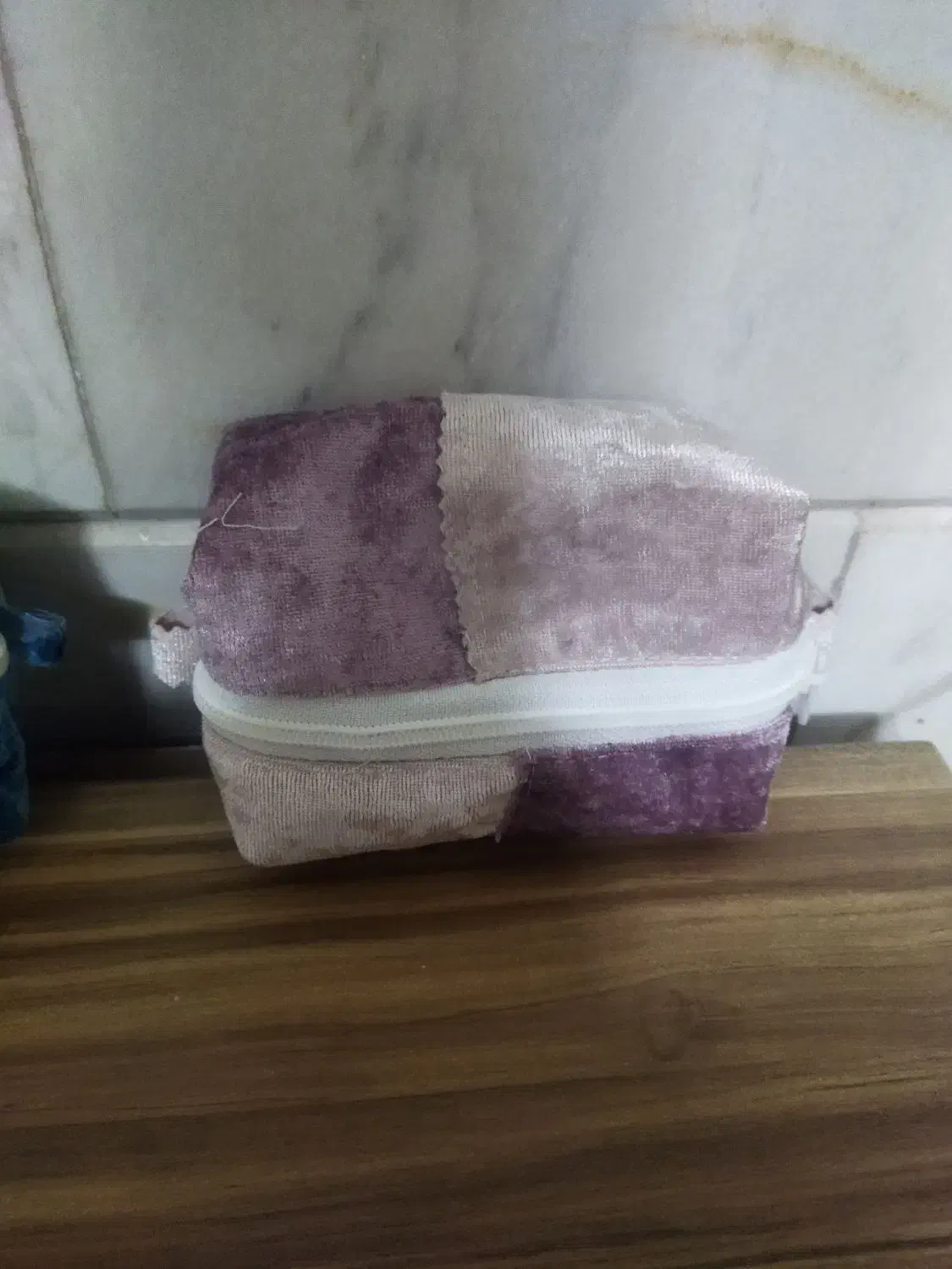 کیف لوازم آرایش|کیف، کفش، کمربند|قم, باسکول|دیوار