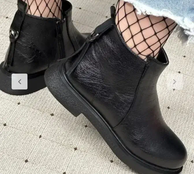 بوت فقط چندتای آخرشه|کیف، کفش، کمربند|یاسوج, |دیوار