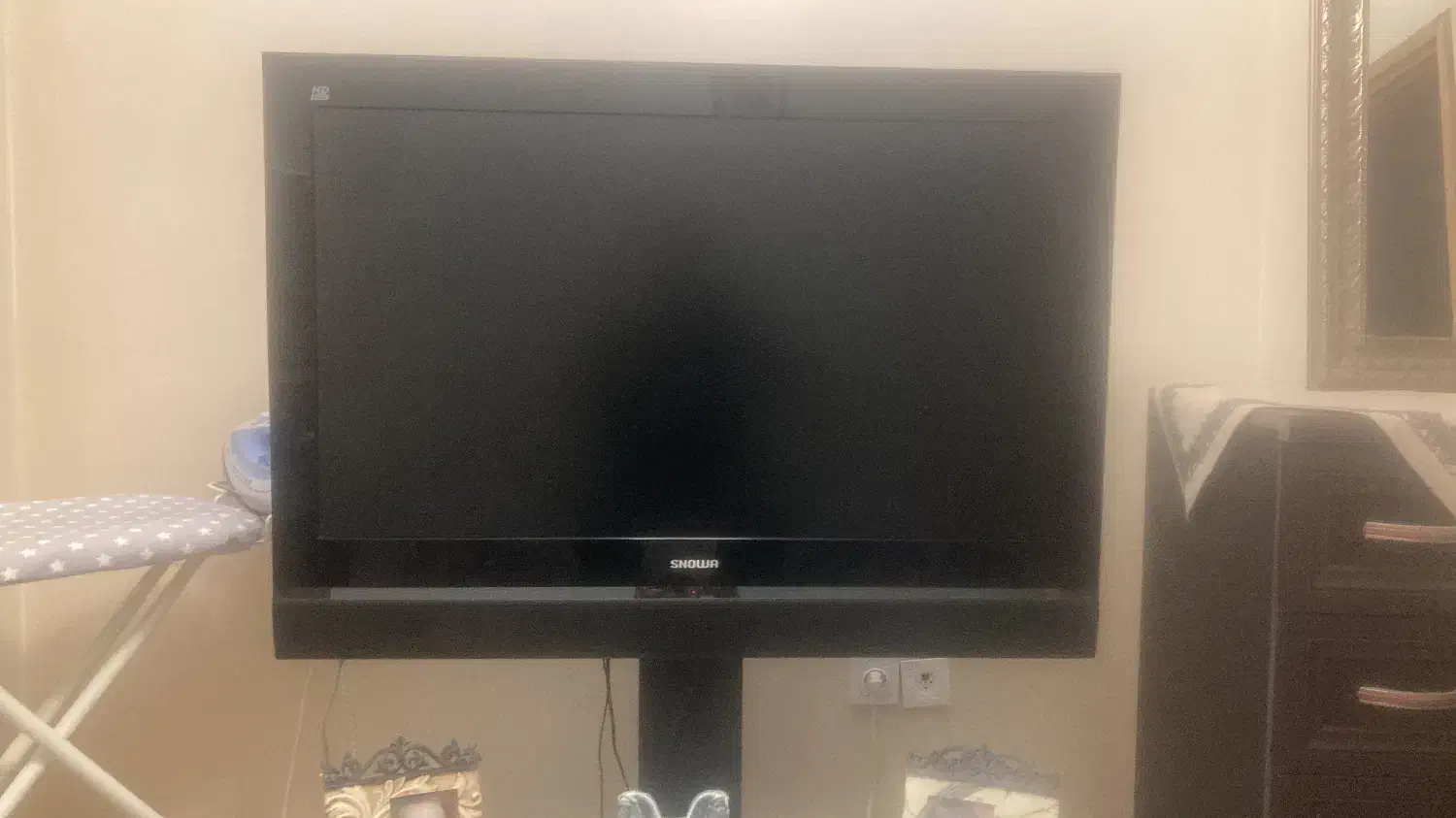 ال سی دی اسنوا ۴۲ اینچ|تلویزیون و پروژکتور|اصفهان, قلعه طبره|دیوار