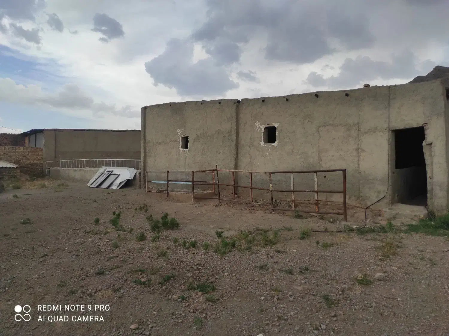 یک واحد دامداری جهت اجاره|اجارهٔ دفتر صنعتی، کشاورزی، تجاری|اشتهارد, |دیوار