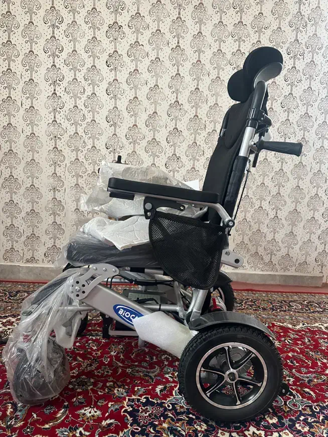 فروش یک دستگاه ویلچیر برقی تاشو آلمینیومیBIOCARE|آرایشی، بهداشتی، درمانی|سیرجان, |دیوار