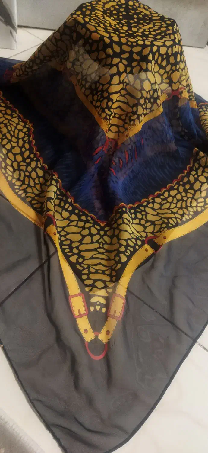 تعدادی شال و روسری نو و در حدنو 50 تومان|لباس|قزوین, |دیوار