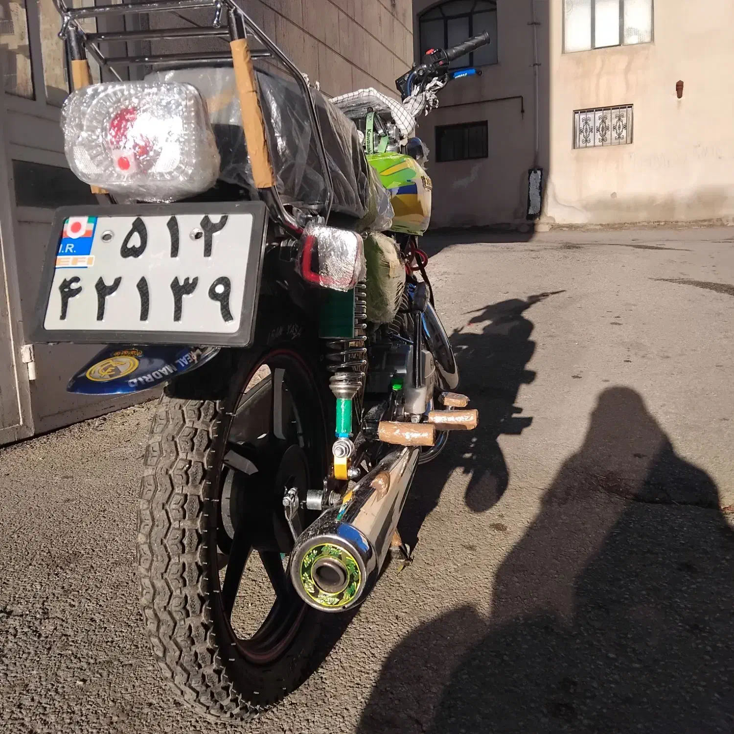 مدل 401 سالم|موتورسیکلت|تویسرکان, |دیوار