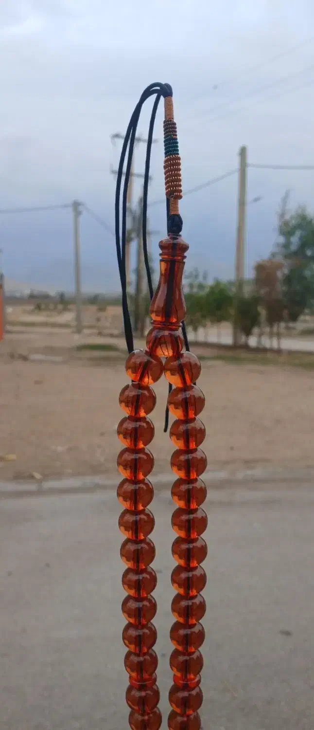 تسبیح تراش یعقوب|کلکسیون اشیاء عتیقه|سرپل ذهاب, |دیوار