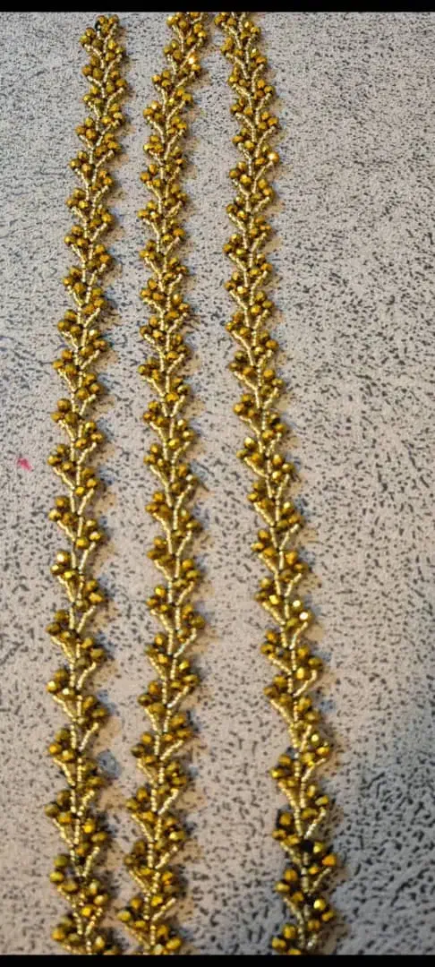 دوخت انواع منجق دوزی روسرینوار کلاه پذیرفته میشه|لباس|یاسوج, |دیوار