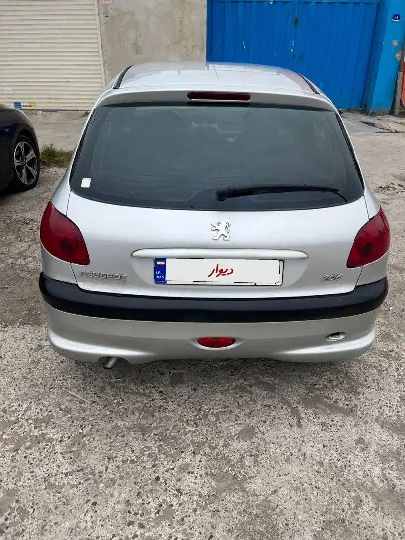 ۲۰۶ مدل ۸۴|خودرو سواری و وانت|رشت, آزادگان|دیوار