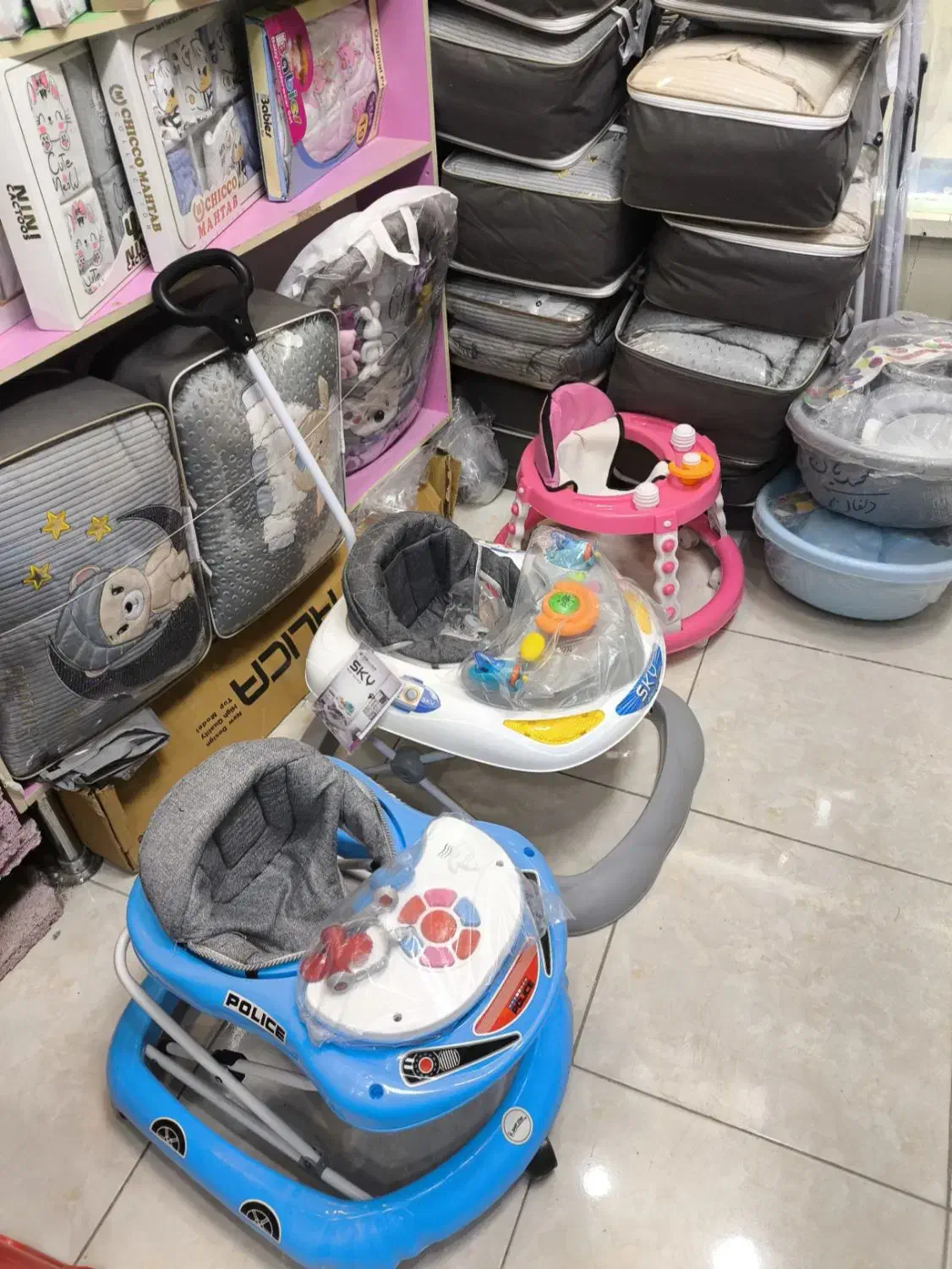 سیسمونی دُردونه لباس بچگانه|اسباب و اثاث بچه|نورآباد, |دیوار