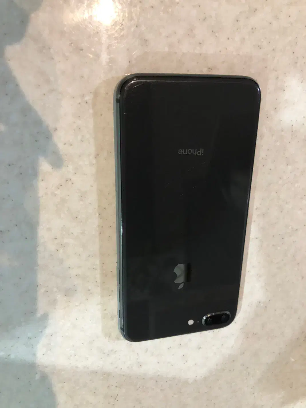 گوشی اپل 8 plus|موبایل|مشهد, امام خمینی|دیوار