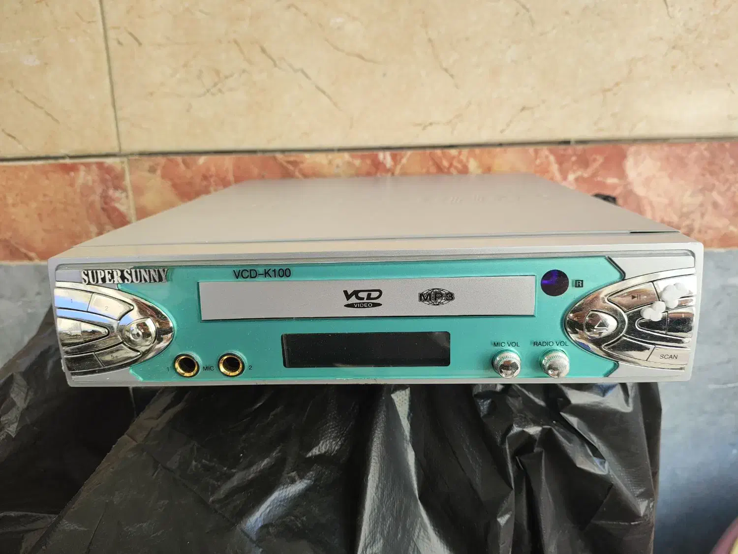 فروش دستگاه دی وی دی|پخش‌کننده DVD و ویدیو|لار, |دیوار