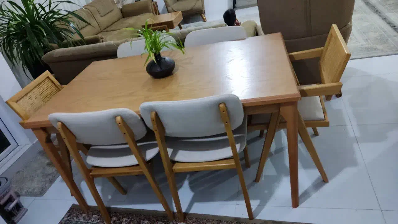 ناهارخوری|میز و صندلی غذاخوری|مشهد, حضرت حجت|دیوار