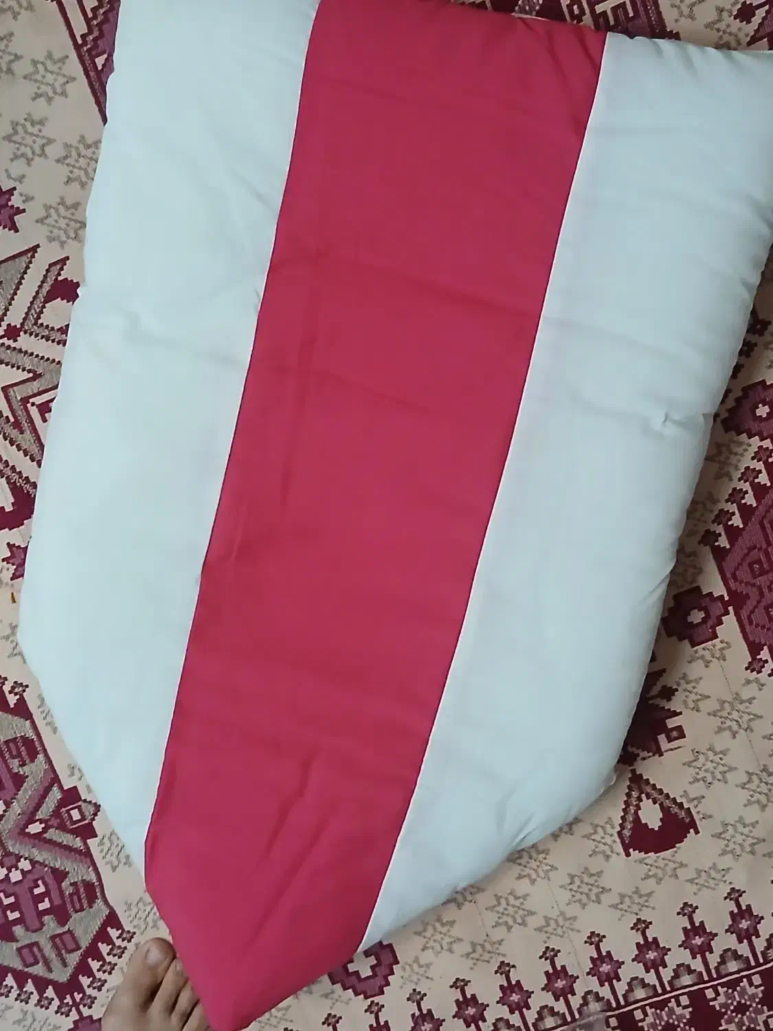 پتوی آغوشی|رختخواب، بالش، پتو|زنجان, |دیوار