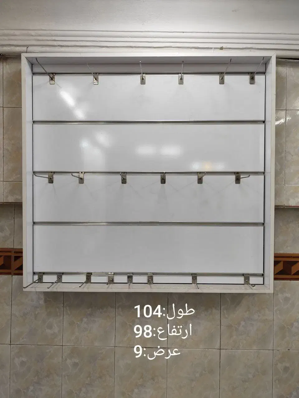 ویترین،تابلو دیواری، میز کار و یا پیشخوان|فروشگاه و مغازه|لنگرود, |دیوار