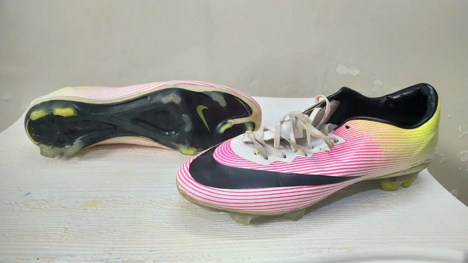 کفش چمنی استوک|تجهیزات ورزشی|قم, امامزاده ابراهیم|دیوار