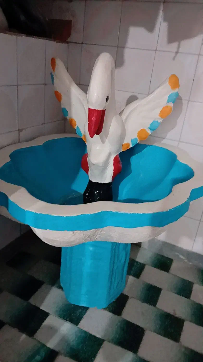 آب نما|آب‌چکان و نظم‌دهنده ظروف|اراک, |دیوار