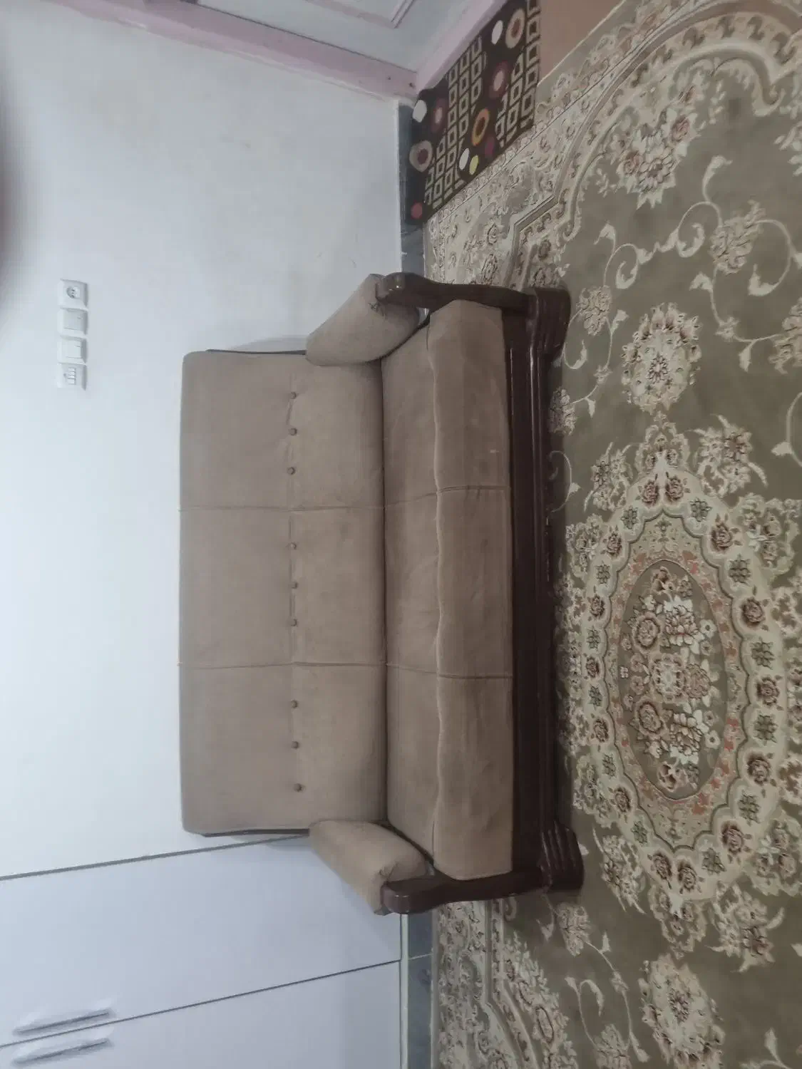 مبل راحتی ۷ نفره|مبلمان خانگی و میز عسلی|قم, انصار‌الحسین|دیوار