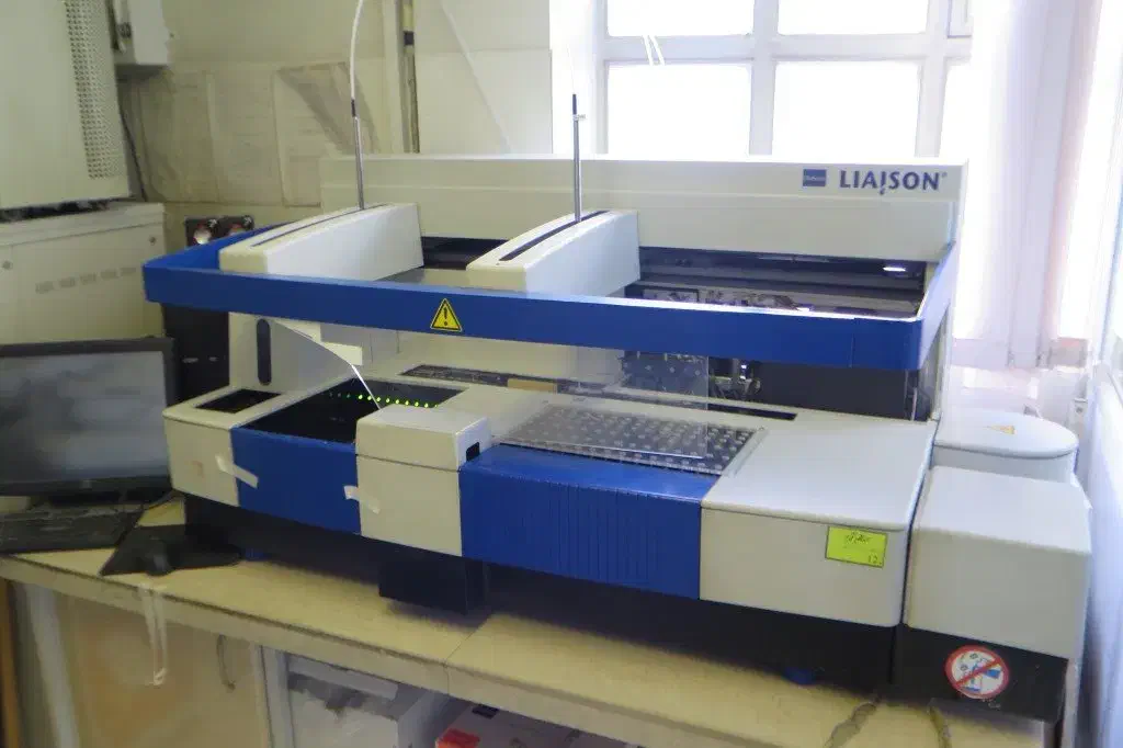 دستگاه اتو انالایزر لیازون|پزشکی|اصفهان, باغ نگاره|دیوار