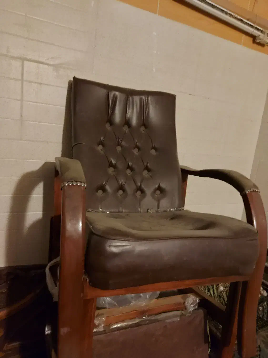 لوازم چوبی|مبلمان اداری|زنجان, |دیوار