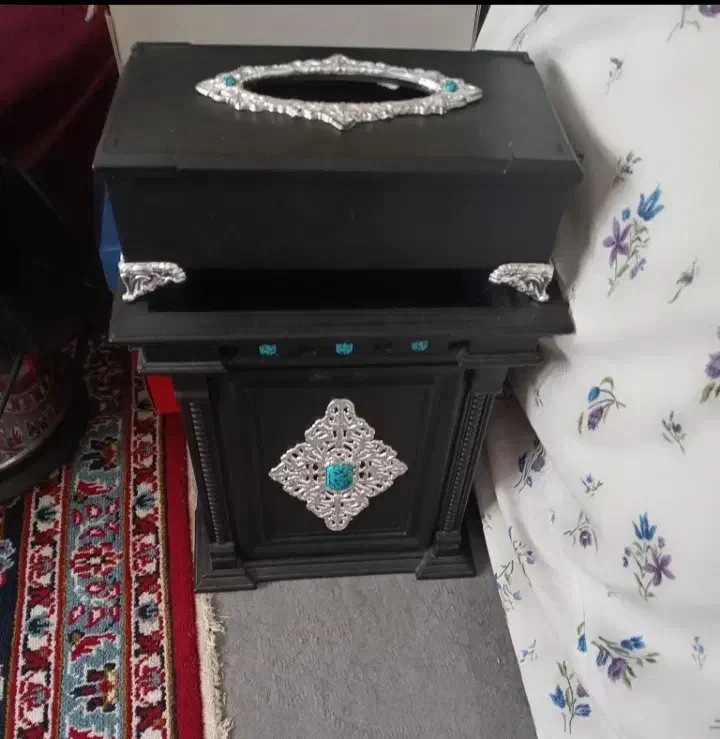 تعدادی وسیله|جاکفشی، کمد، دراور|برخوار, |دیوار