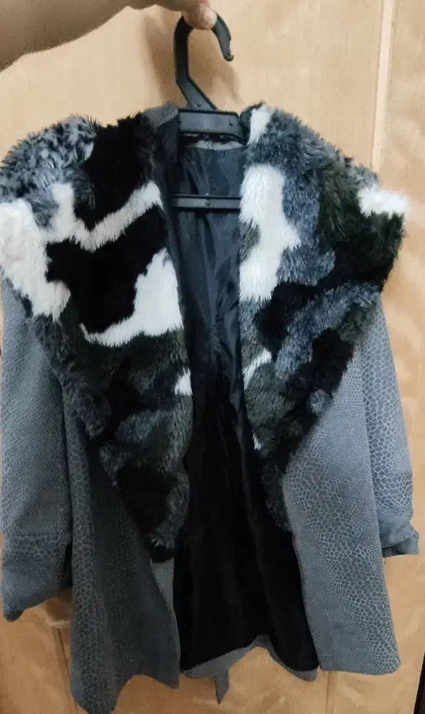 پالتو و کاپشن|لباس|بروجرد, |دیوار