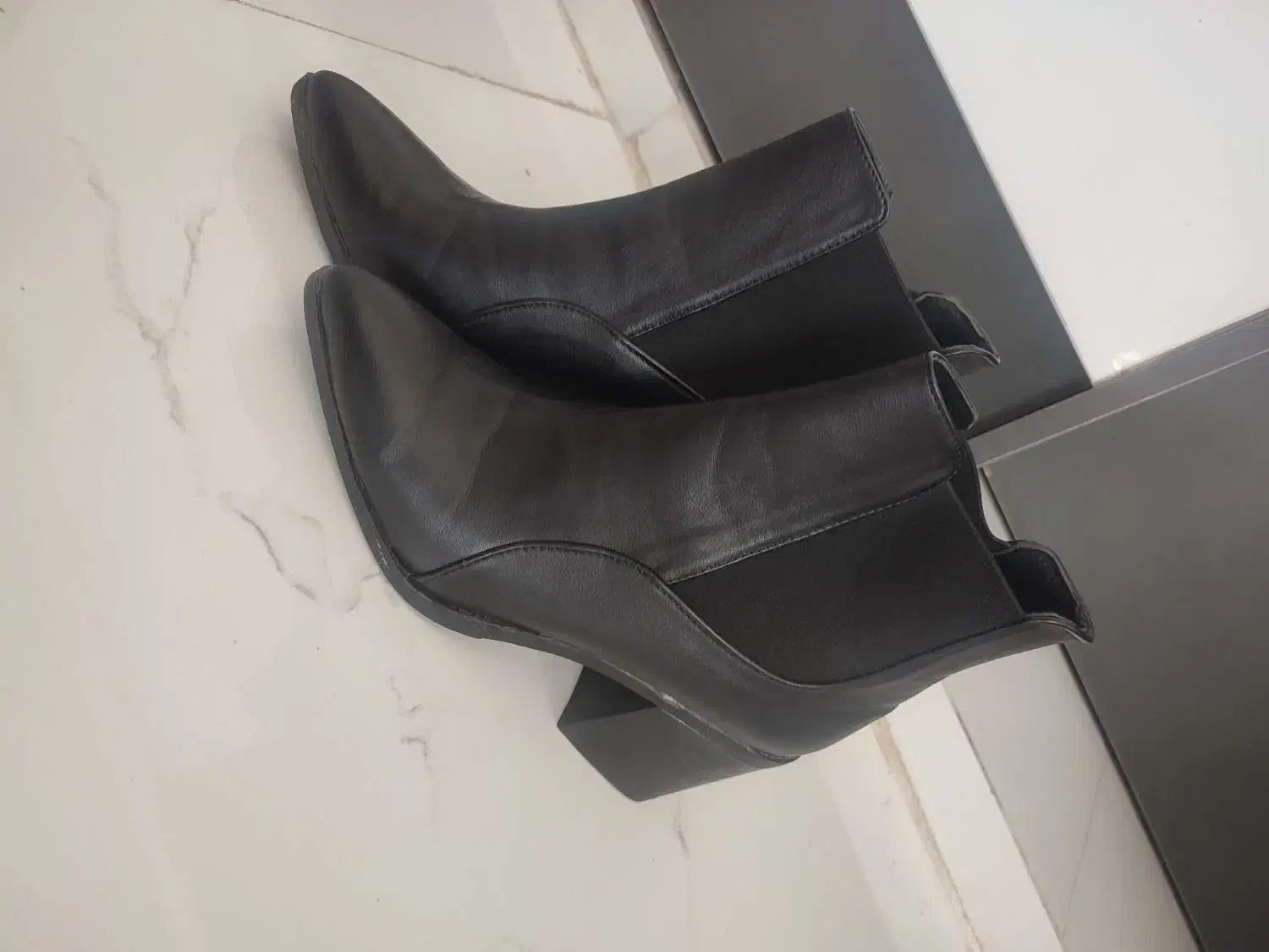 کفش|کیف، کفش، کمربند|تبریز, |دیوار