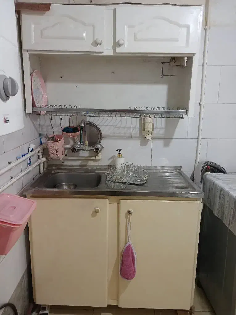 آبچکان با کمد و ظرفشویی و سینک|آب‌چکان و نظم‌دهنده ظروف|تبریز, |دیوار