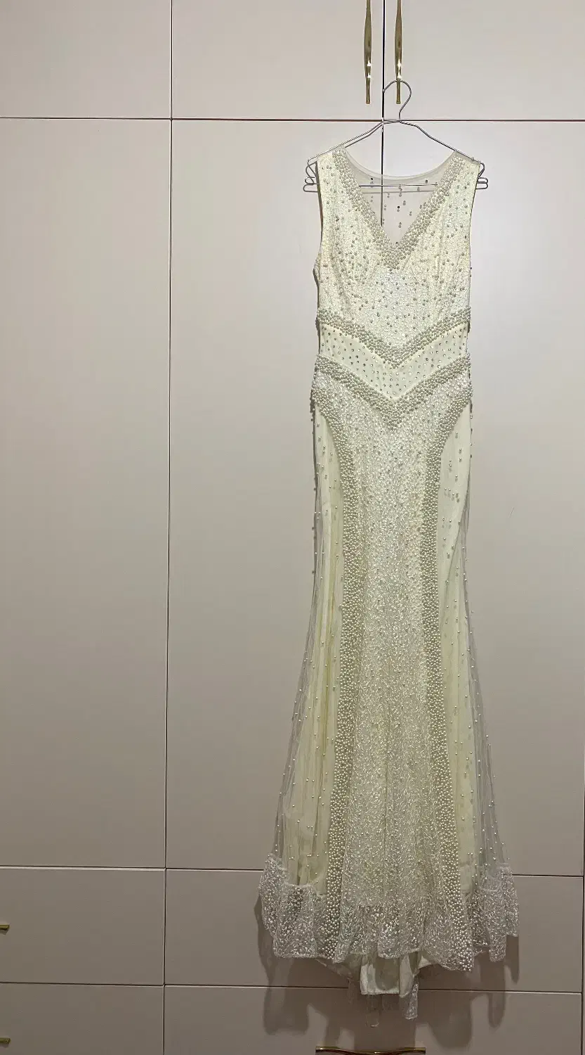 لباس مجلسی|لباس|هشتگرد, شهرک اداری|دیوار