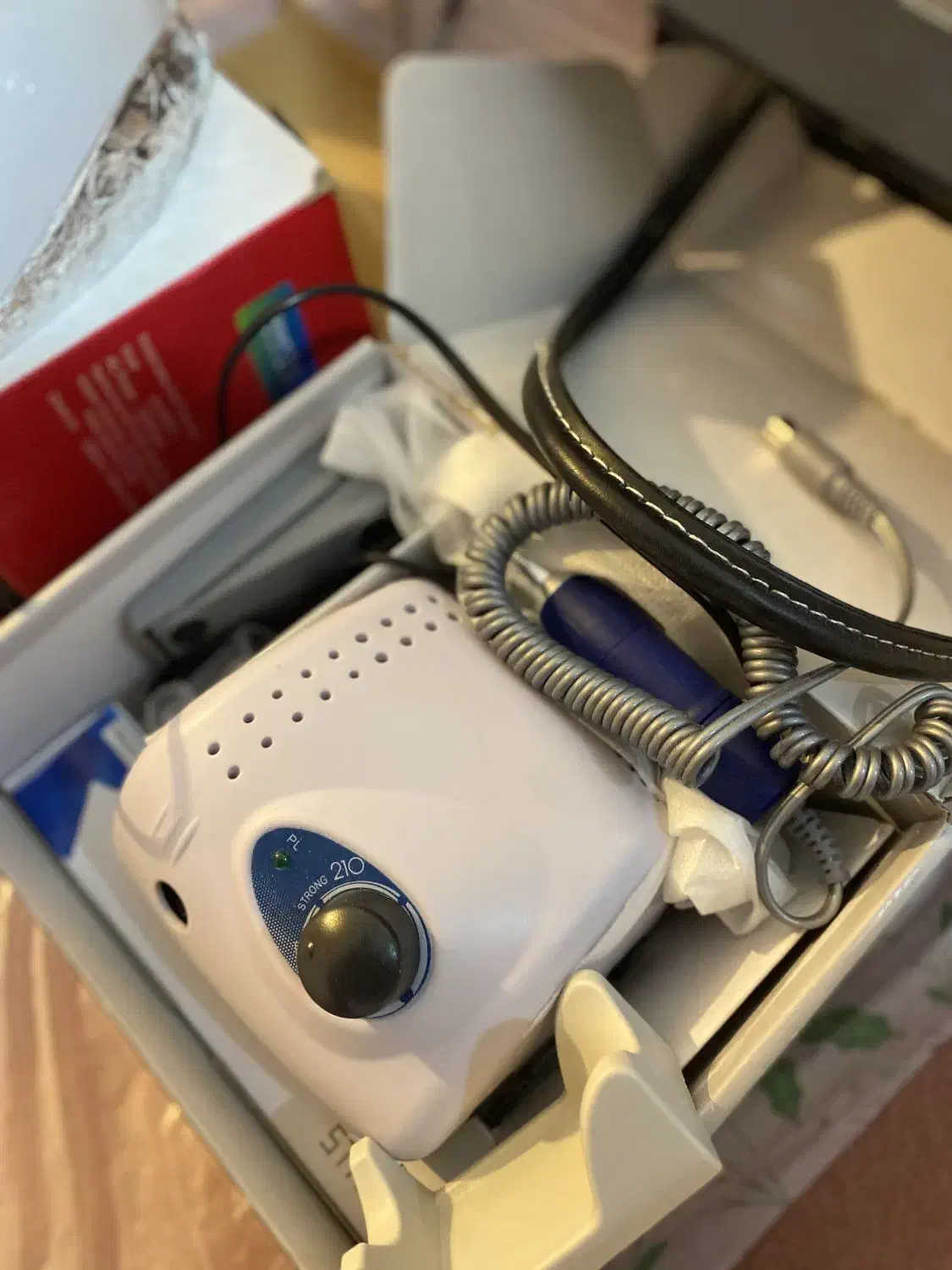 پک کامل لوازم ناخن کار درحد آکبند|آرایشگاه و سالنهای زیبایی|مرند, |دیوار