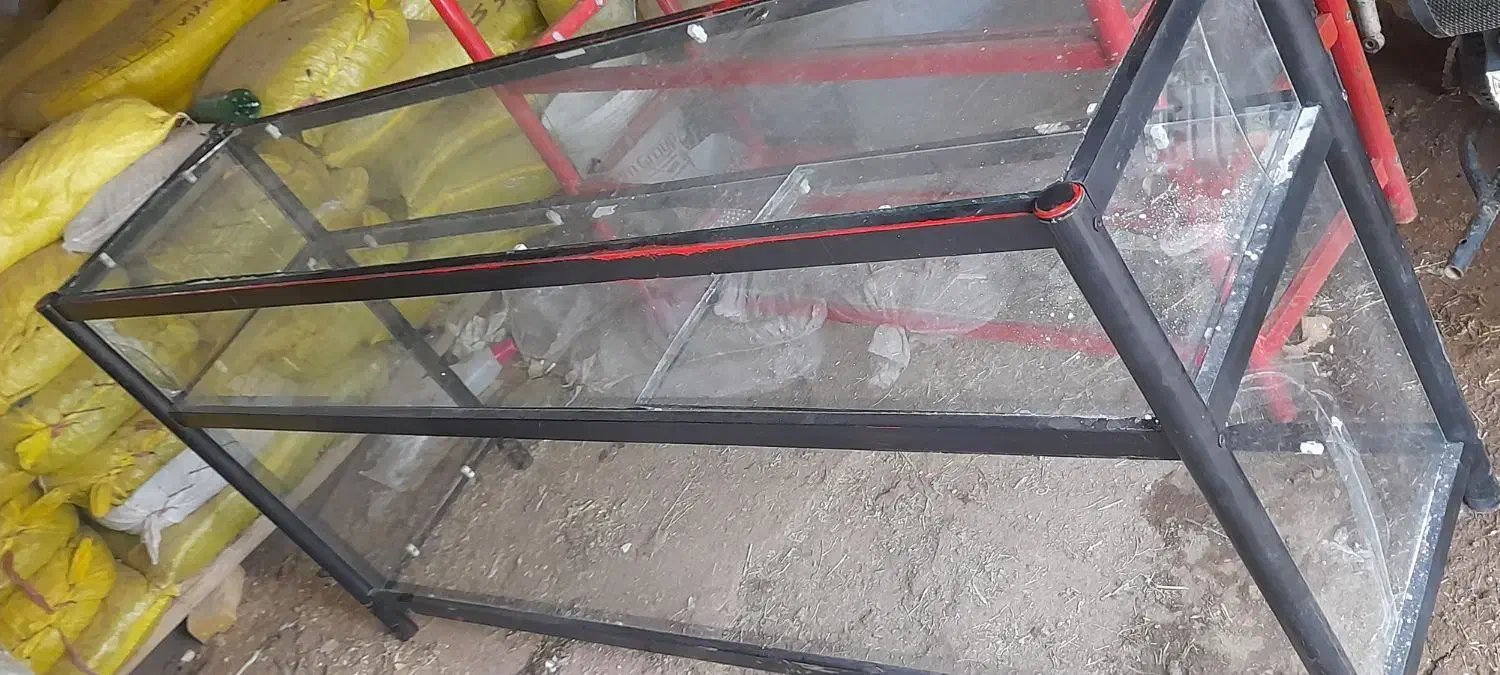 ویترین ۱نیم با ۲متری|بوفه، ویترین، کنسول|قزوین, |دیوار