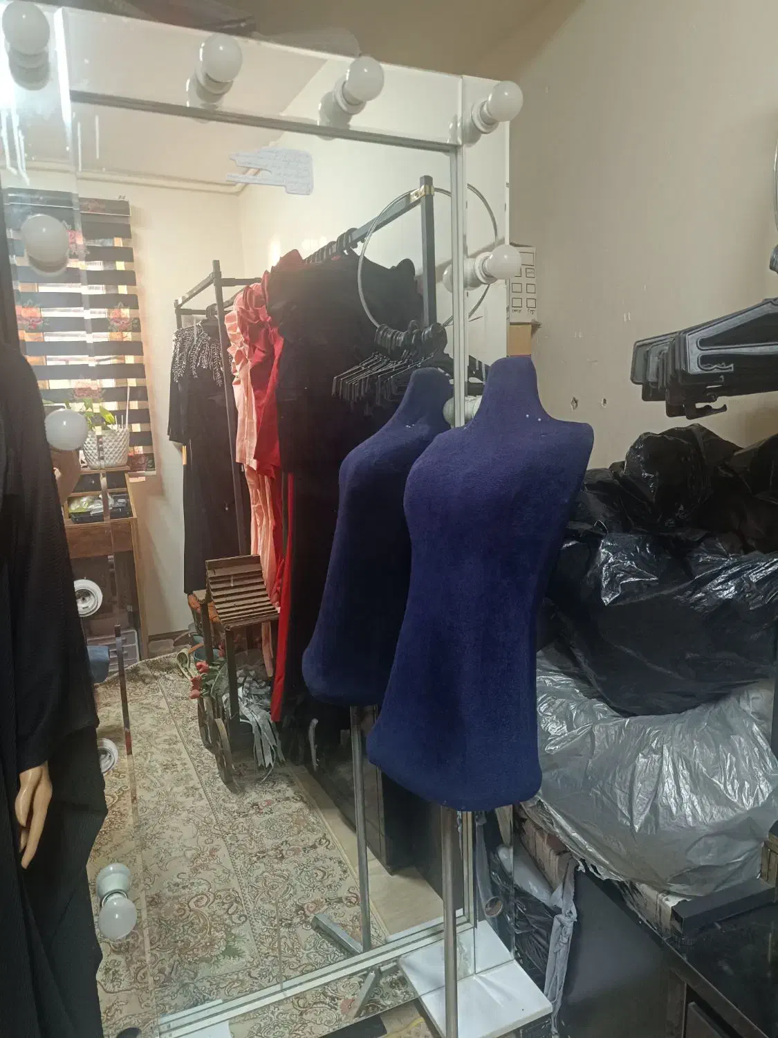 آیینه مزونی لامپ خور|آینه|پرند, فاز ۴|دیوار