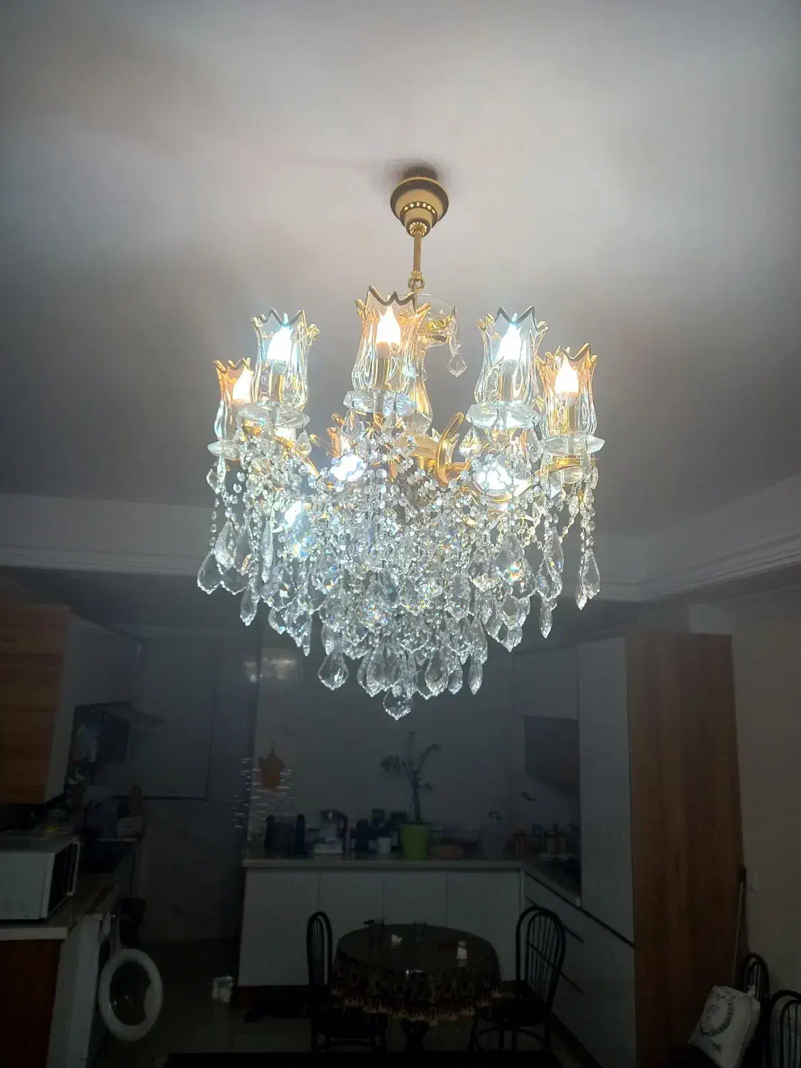 لوستر کریستالی|لوستر و چراغ آویز|تهران, نیروی هوایی (پیروزی)|دیوار