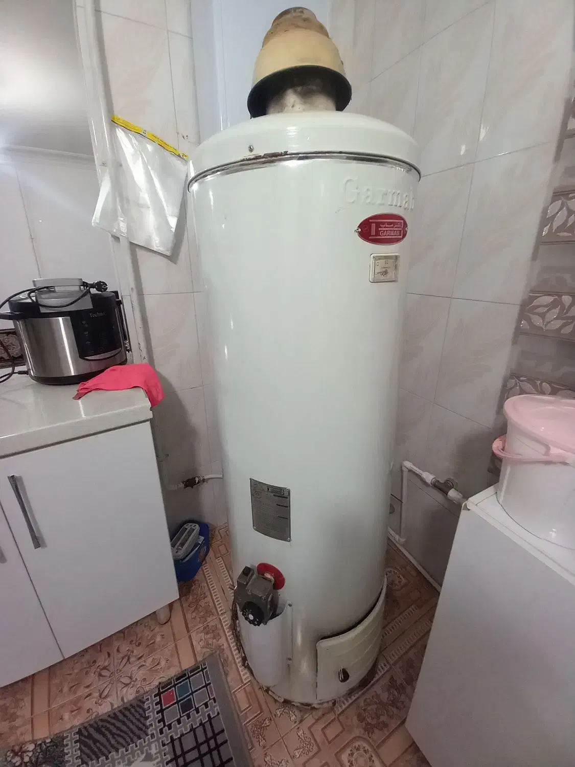 ابگرمکن زمینی بزرگ درسنندج|آبگرمکن، پکیج، شوفاژ|سنندج, |دیوار