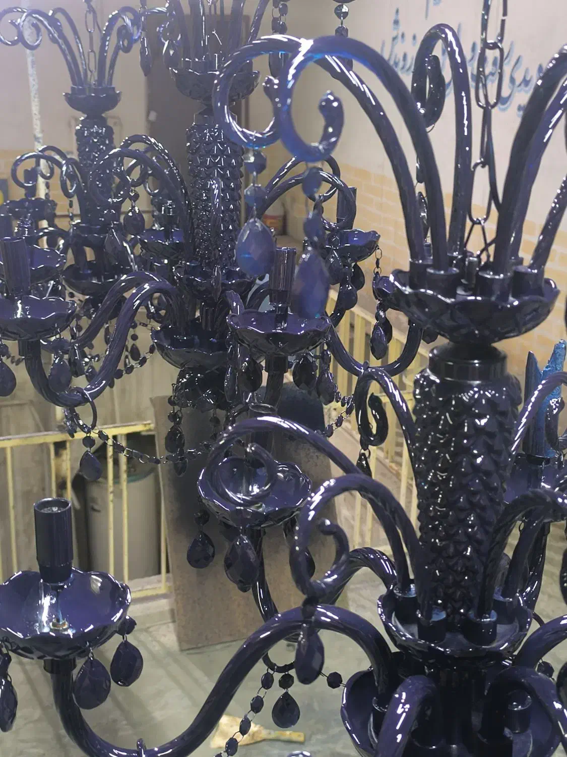 لوستر طرح باکارت سرمه ای|لوستر و چراغ آویز|کاشان, درب باغ|دیوار