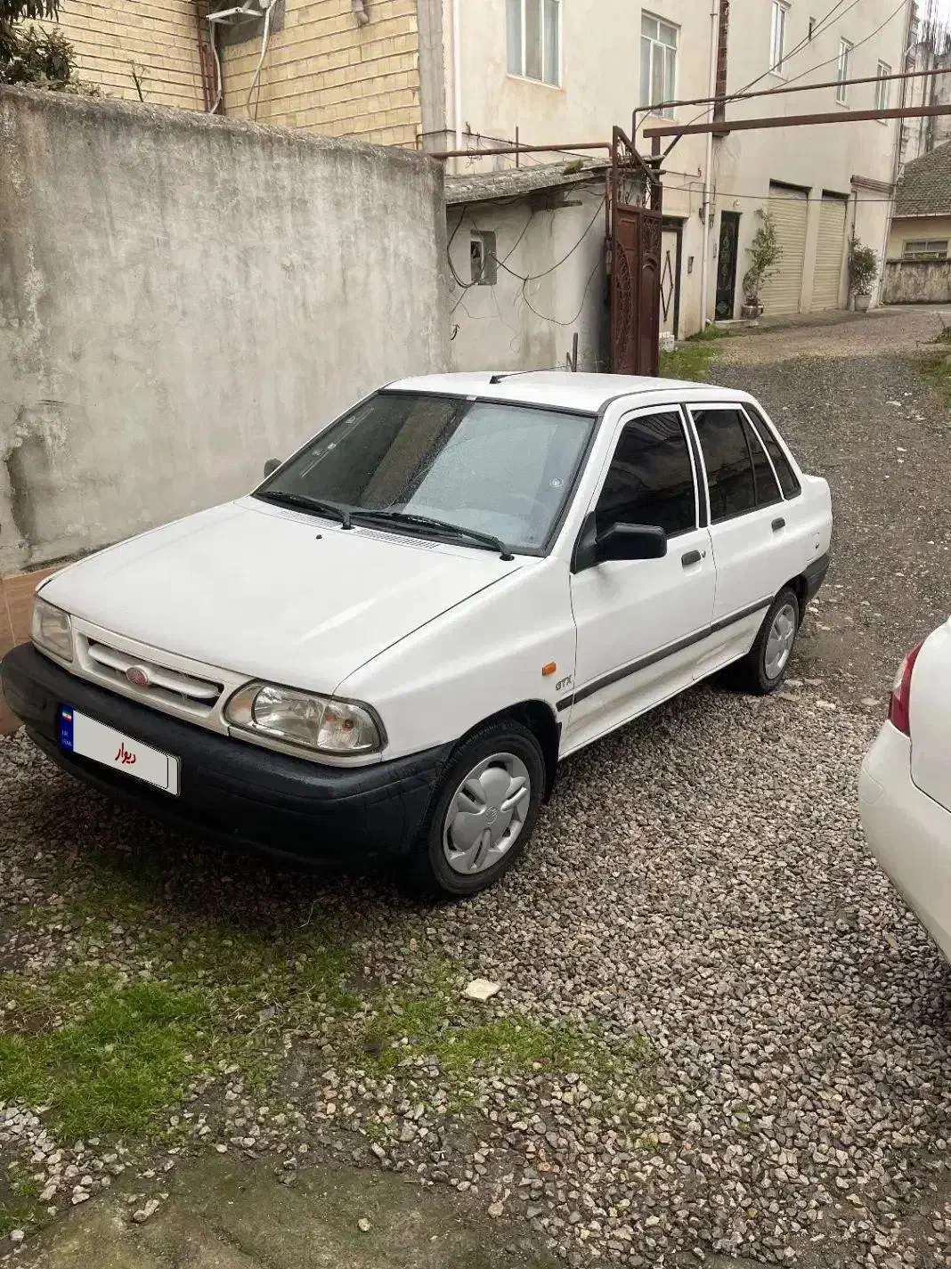 پراید سفید مدل ۹۲|خودرو سواری و وانت|آستارا, |دیوار