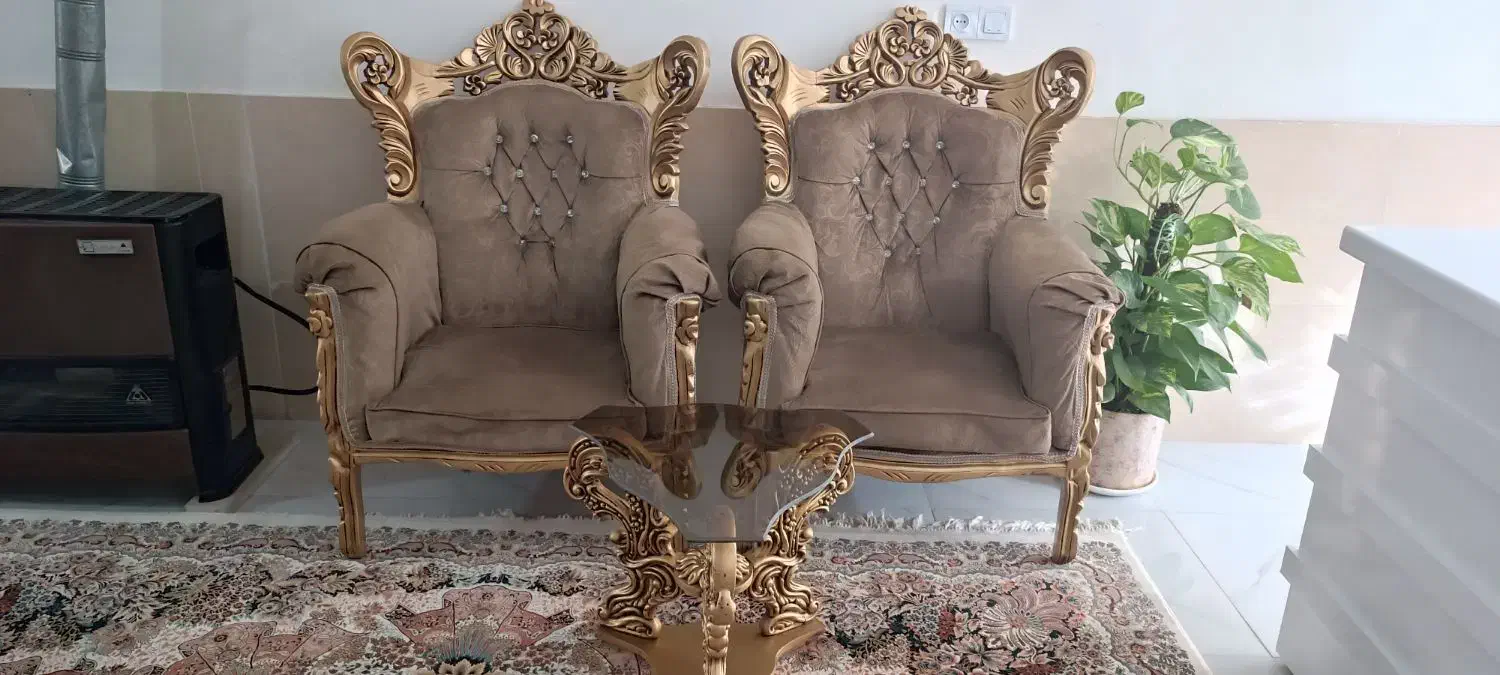 مبل نه نفره|مبلمان خانگی و میز عسلی|بروجرد, |دیوار