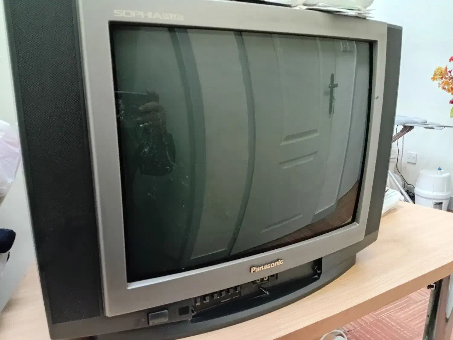 تلویزیون پاناسونیک ۲۱ اینچ|تلویزیون و پروژکتور|اهواز, شهرک نفت|دیوار