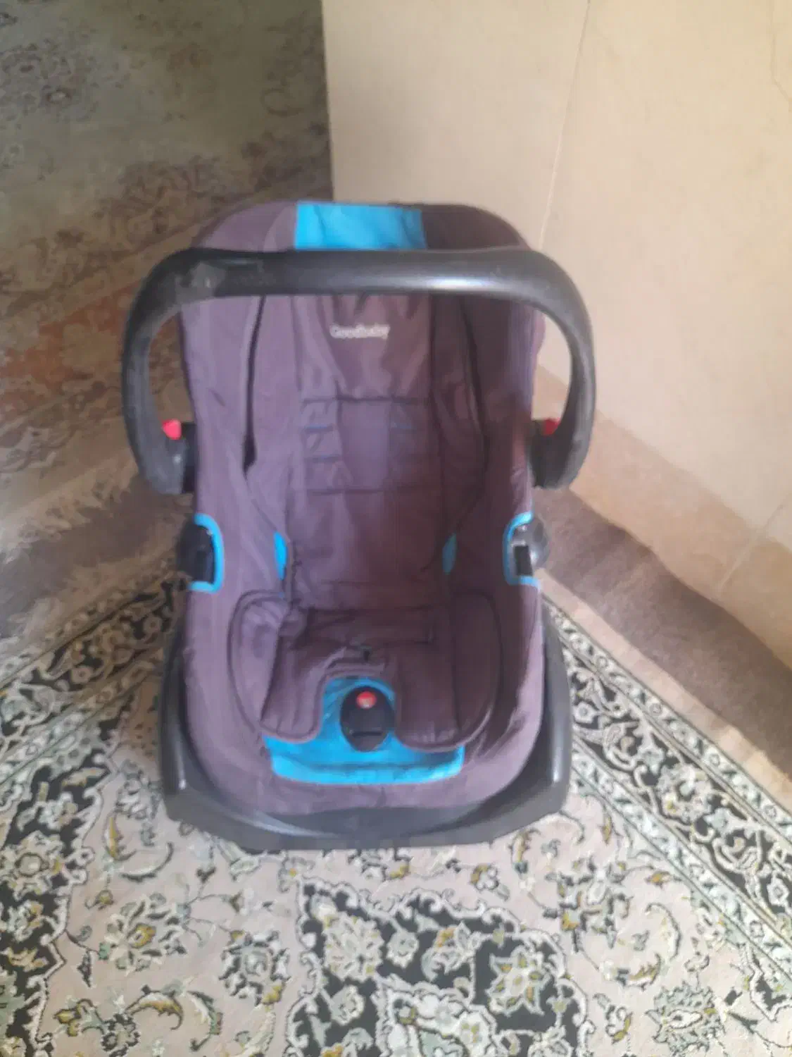 کریر و صندلی ماشین بچه|کالسکه و لوازم جانبی|قم, نوبهار|دیوار