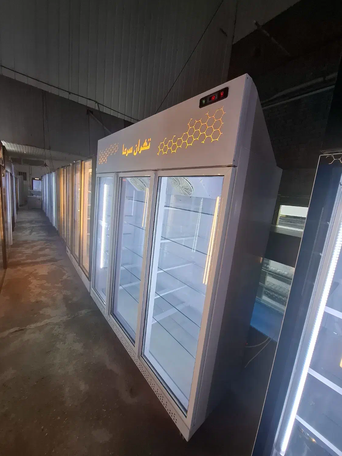 یخچال مخصوص شغل لبنیاتی|فروشگاه و مغازه|مشهد, فدک|دیوار